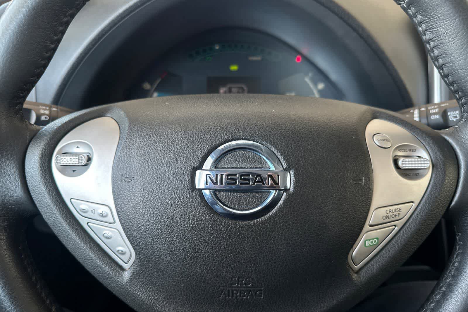 Used 2015 Nissan Leaf S w/ Charge Package FWD image 24