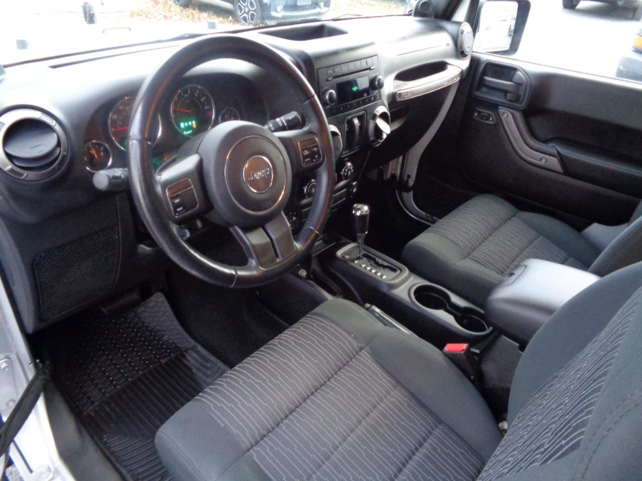 Used 2011 Jeep Wrangler Sport AWD/4WD image 5