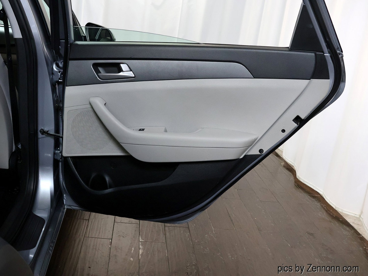 Used 2017 Hyundai Sonata SE image 27