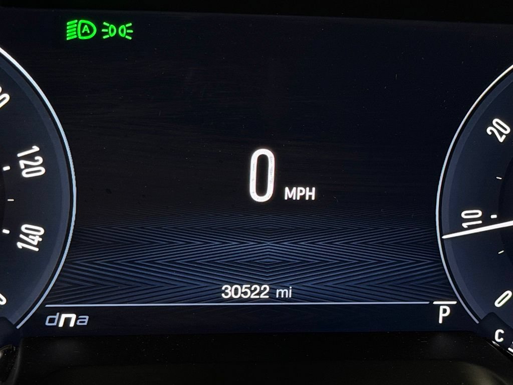 Used 2024 Alfa Romeo Stelvio Veloce AWD/4WD image 19