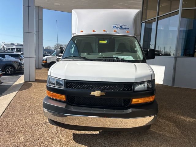 New 2025 Chevrolet Express 3500 w/ Power Convenience Package image 8