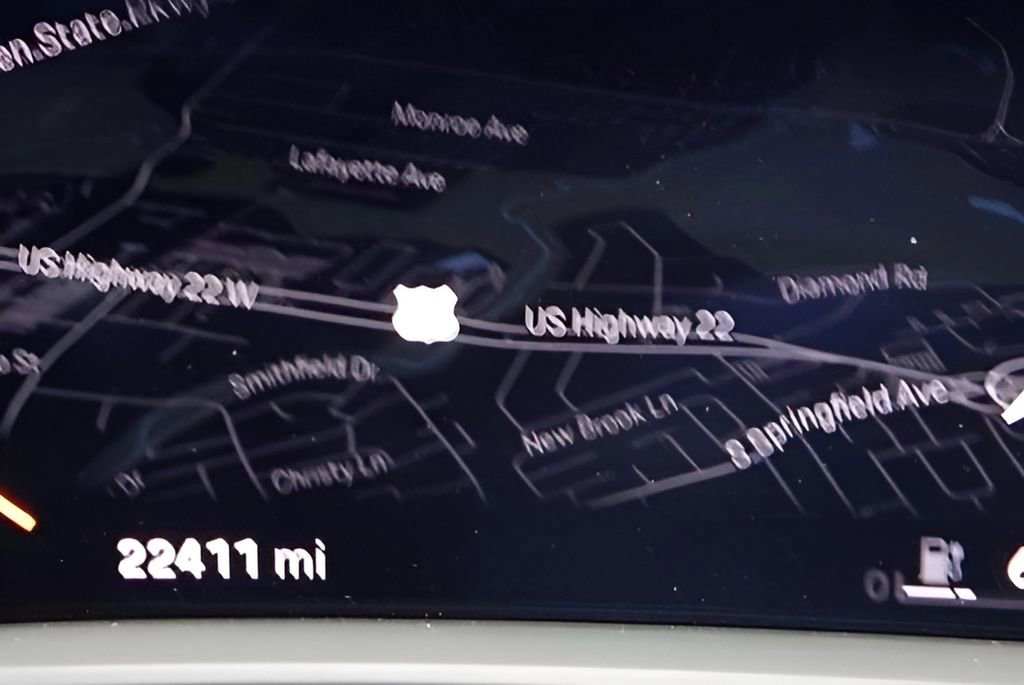 Used 2020 Porsche Taycan 4S image 23