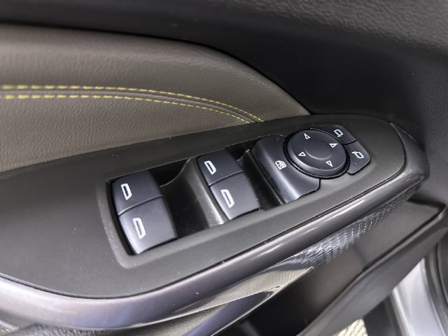 Used 2025 Chevrolet Trax ACTIV w/ Driver Confidence Package FWD image 24