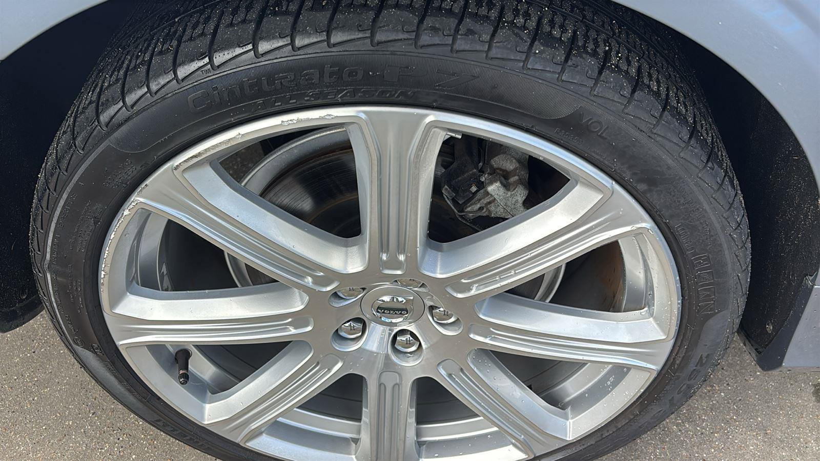 Used 2017 Volvo S90 T6 Inscription w/ Vision Package AWD/4WD image 10