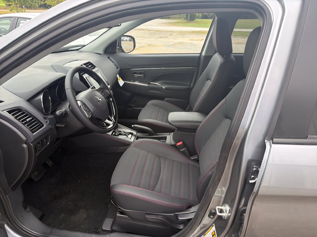 New 2027 Mitsubishi Outlander Sport SE AWD/4WD image 13