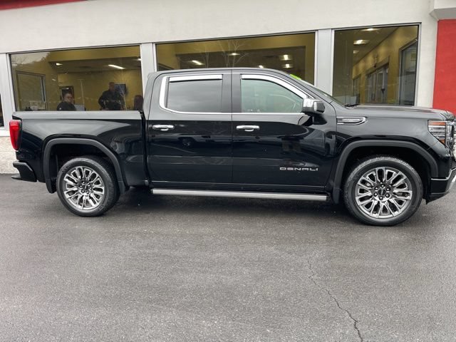 Used 2024 GMC Sierra 1500 Denali Ultimate AWD/4WD image 5