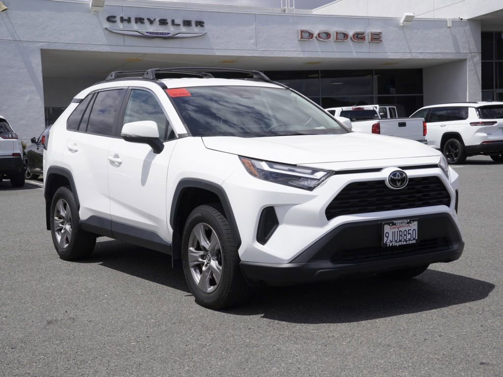 Used 2023 Toyota RAV4 XLE FWD image 2