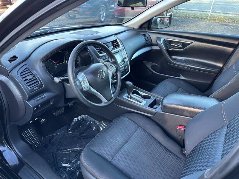 Used 2017 Nissan Altima 2.5 S w/ Power Driver Seat Package FWD image 13