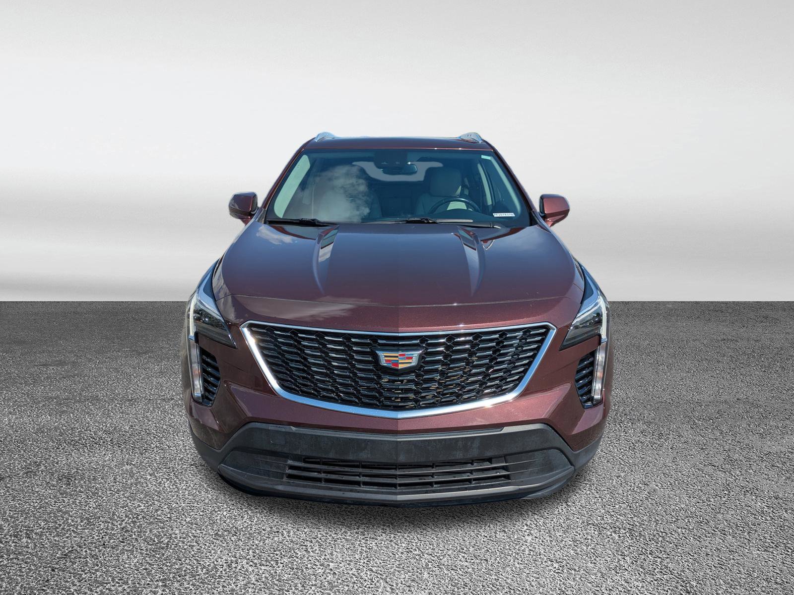 Used 2023 Cadillac XT4 Luxury w/ Cold Weather Package image 32