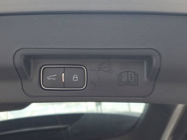 Used 2023 Ford Explorer ST w/ Equipment Group 401A AWD/4WD image 8