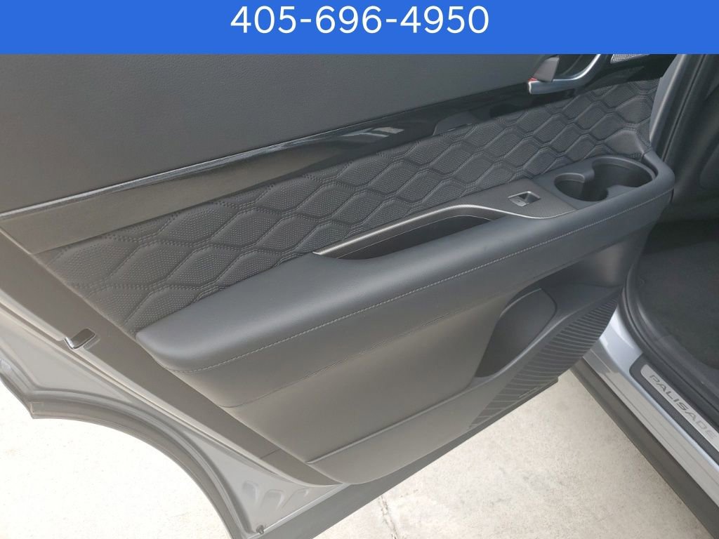 Used 2020 Hyundai Palisade Limited image 19