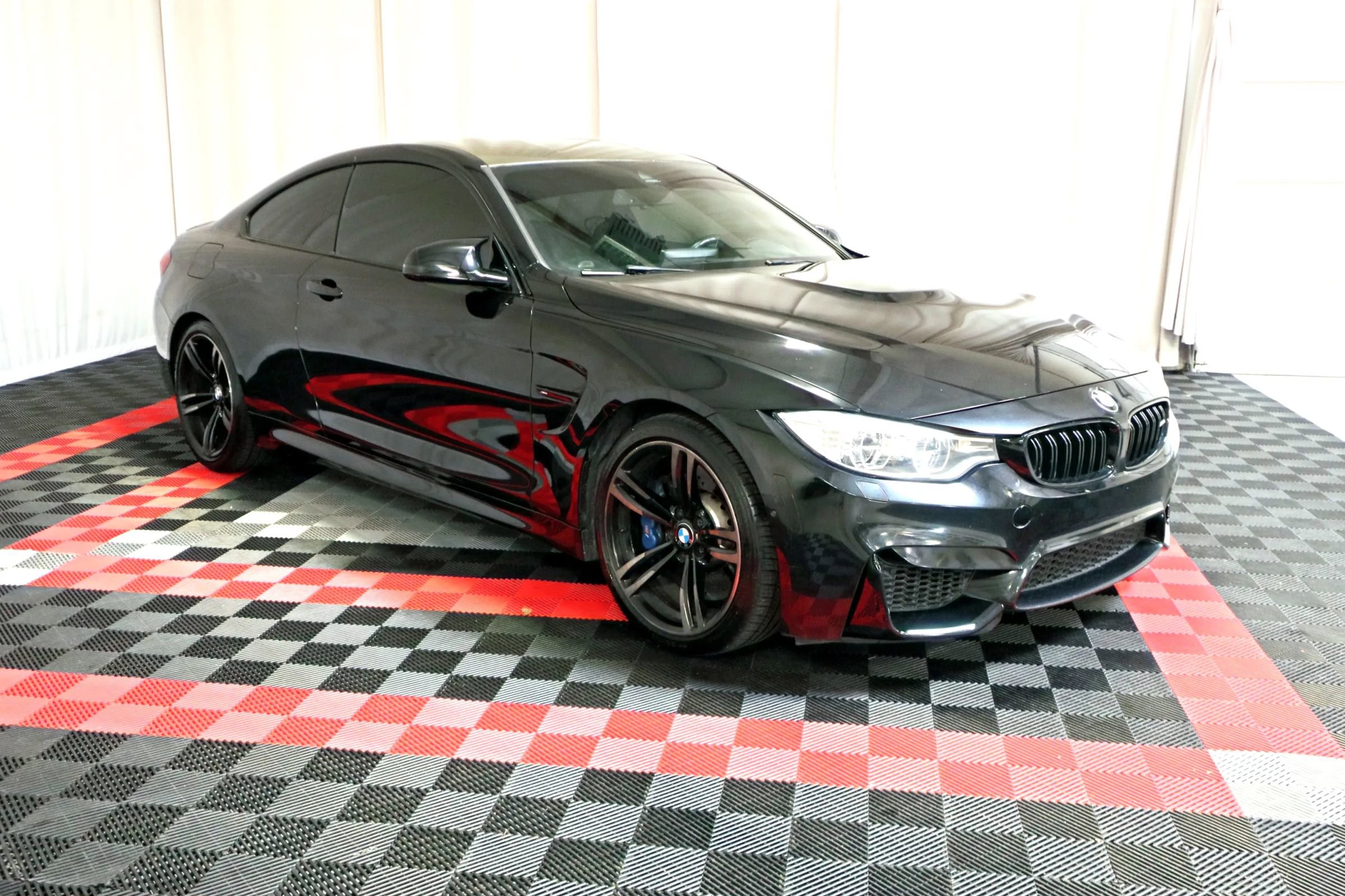 Used 2015 BMW M4 Coupe RWD image 6
