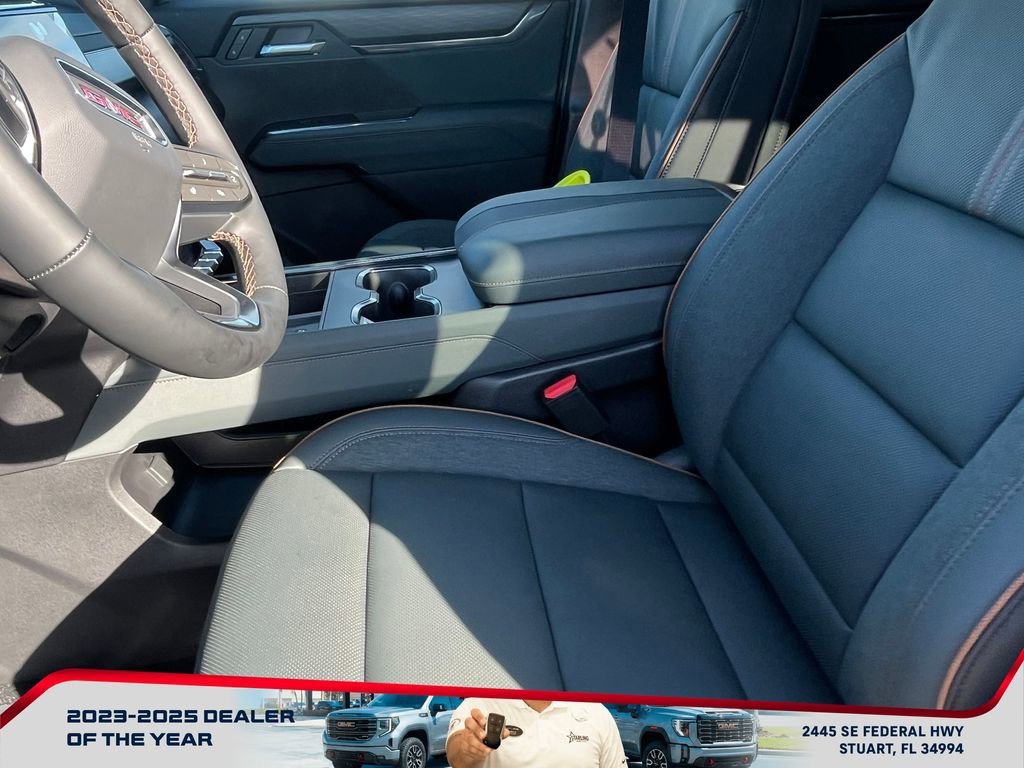 New 2026 GMC Acadia AT4 w/ Luxury Package image 10