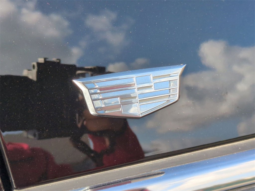 Certified 2023 Cadillac Escalade ESV Premium Luxury Platinum w/ LPO, Radiant Package image 34