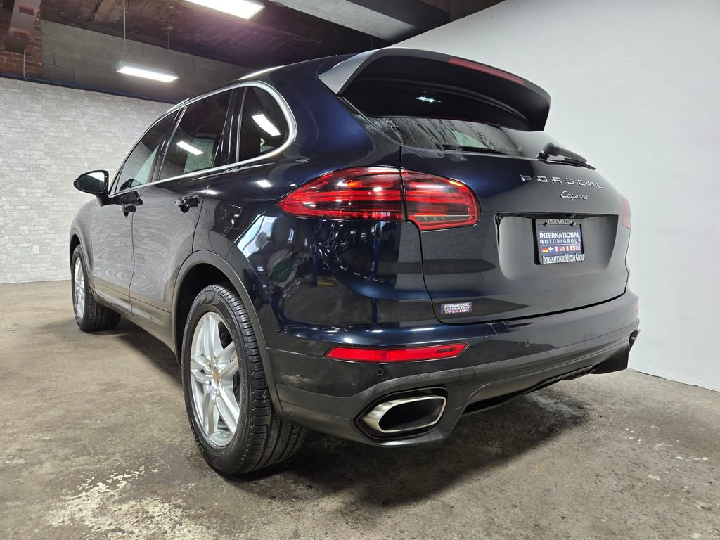 Used 2018 Porsche Cayenne image 40