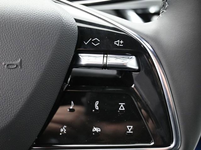 New 2025 Cadillac Lyriq Luxury w/ LPO, Red Accent Package image 16