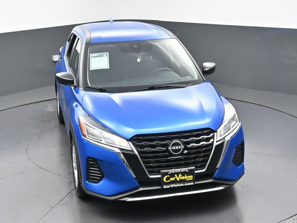 Used 2024 Nissan Kicks S w/ Interior Electronics Package FWD image 6