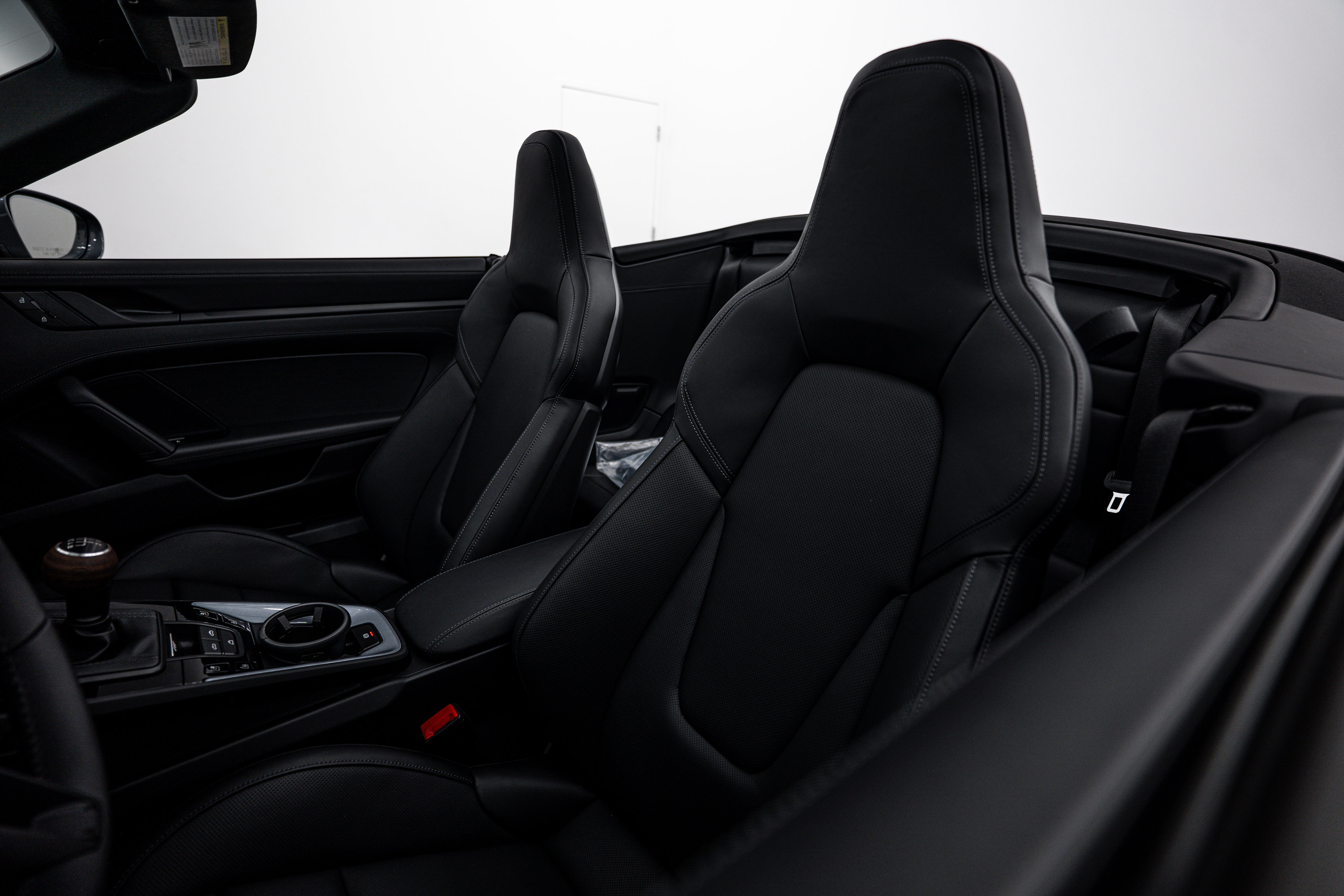 New 2026 Porsche 911 Carrera T image 18