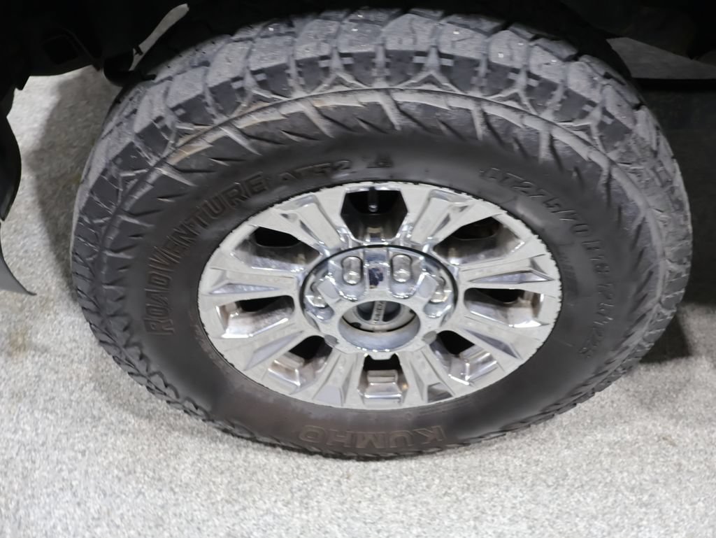Used 2018 Ford F250 Lariat w/ Lariat Ultimate Package AWD/4WD image 9