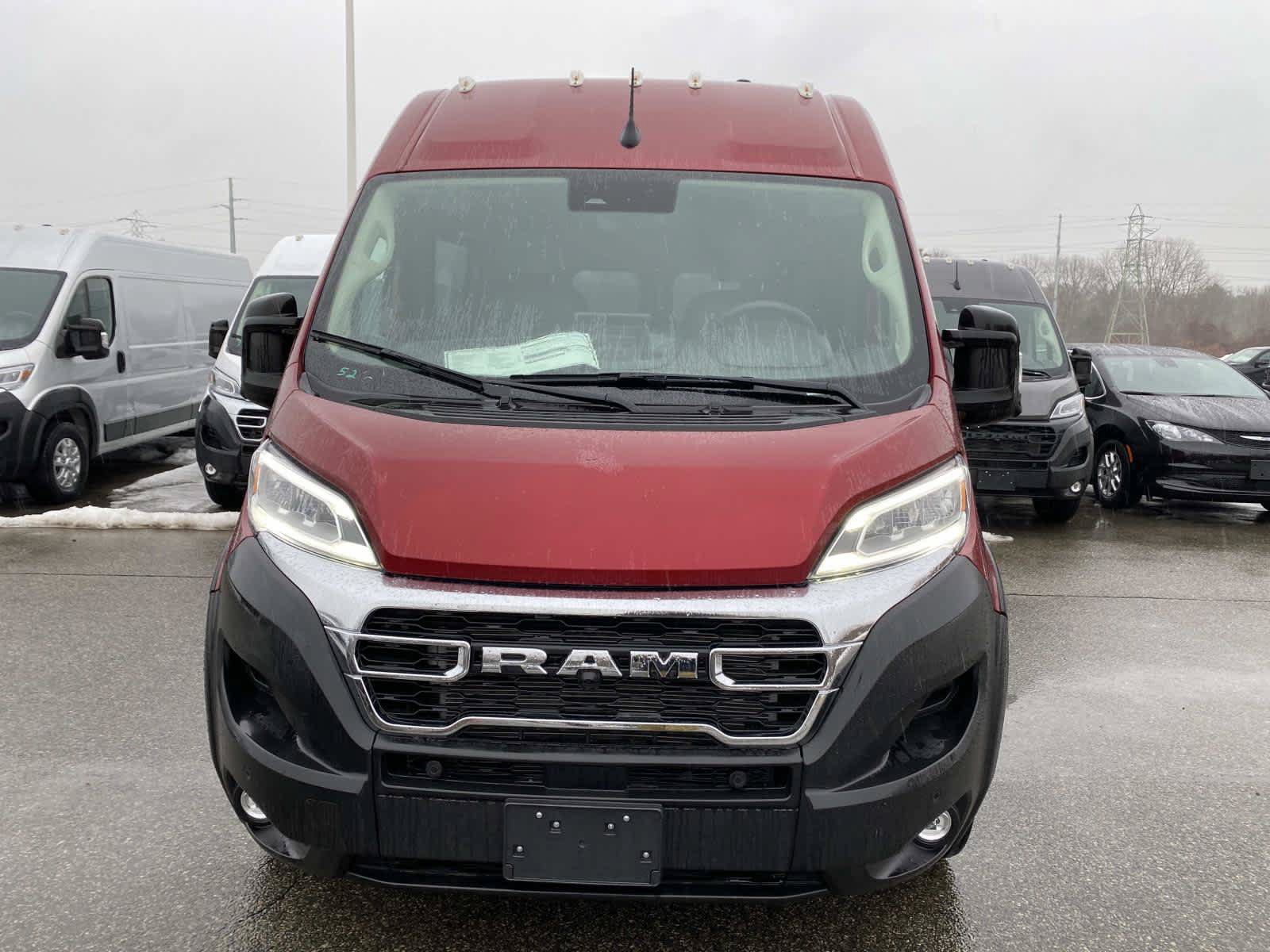 Used 2025 RAM ProMaster 3500 w/ Quick Order Package 22H SLT+ FWD image 9