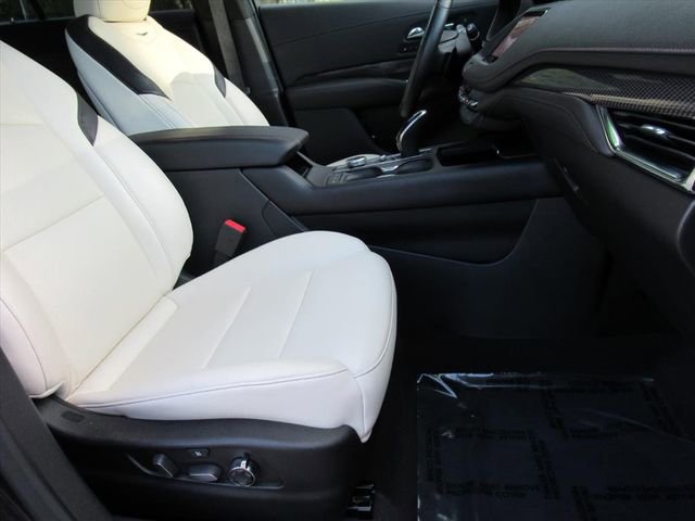 Used 2020 Cadillac XT4 Sport image 9