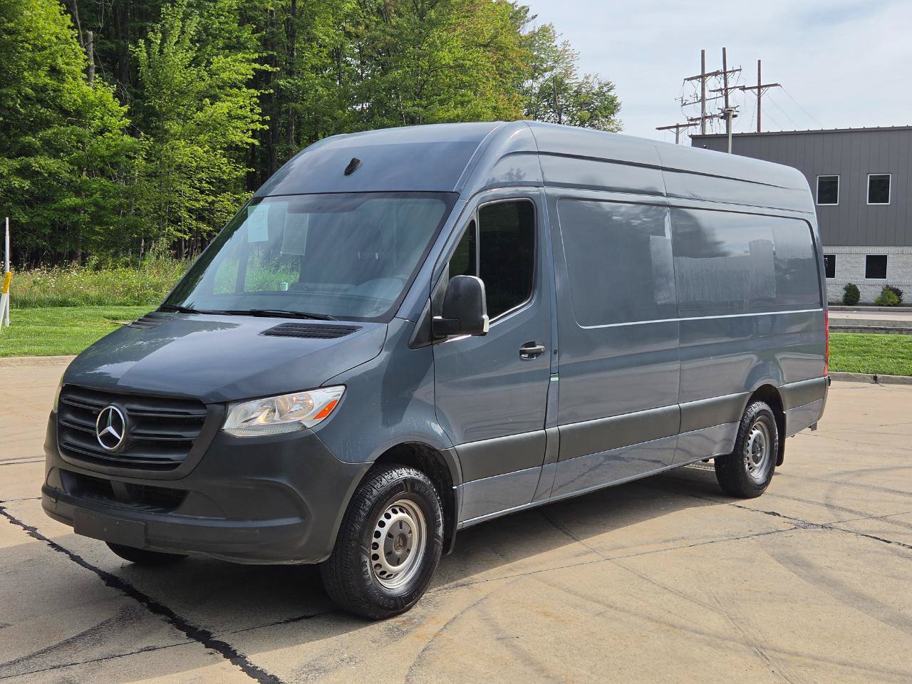 Used 2019 Mercedes-Benz Sprinter 170 image 1