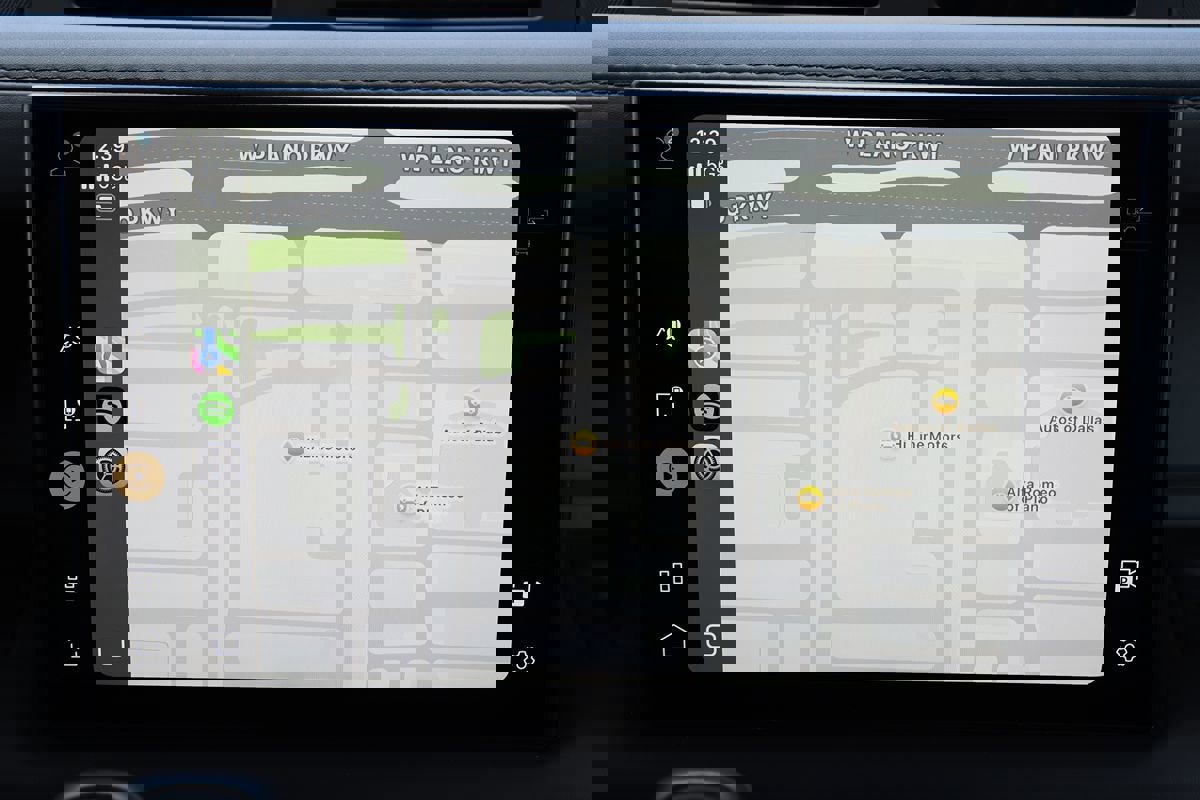 Used 2022 Land Rover Defender 110 X image 30