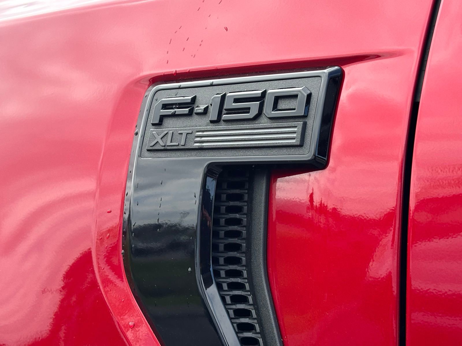 Used 2024 Ford F150 XLT w/ Bed Utility Package image 26