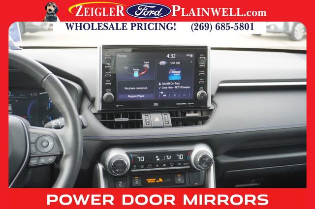 Used 2022 Toyota RAV4 XSE image 15