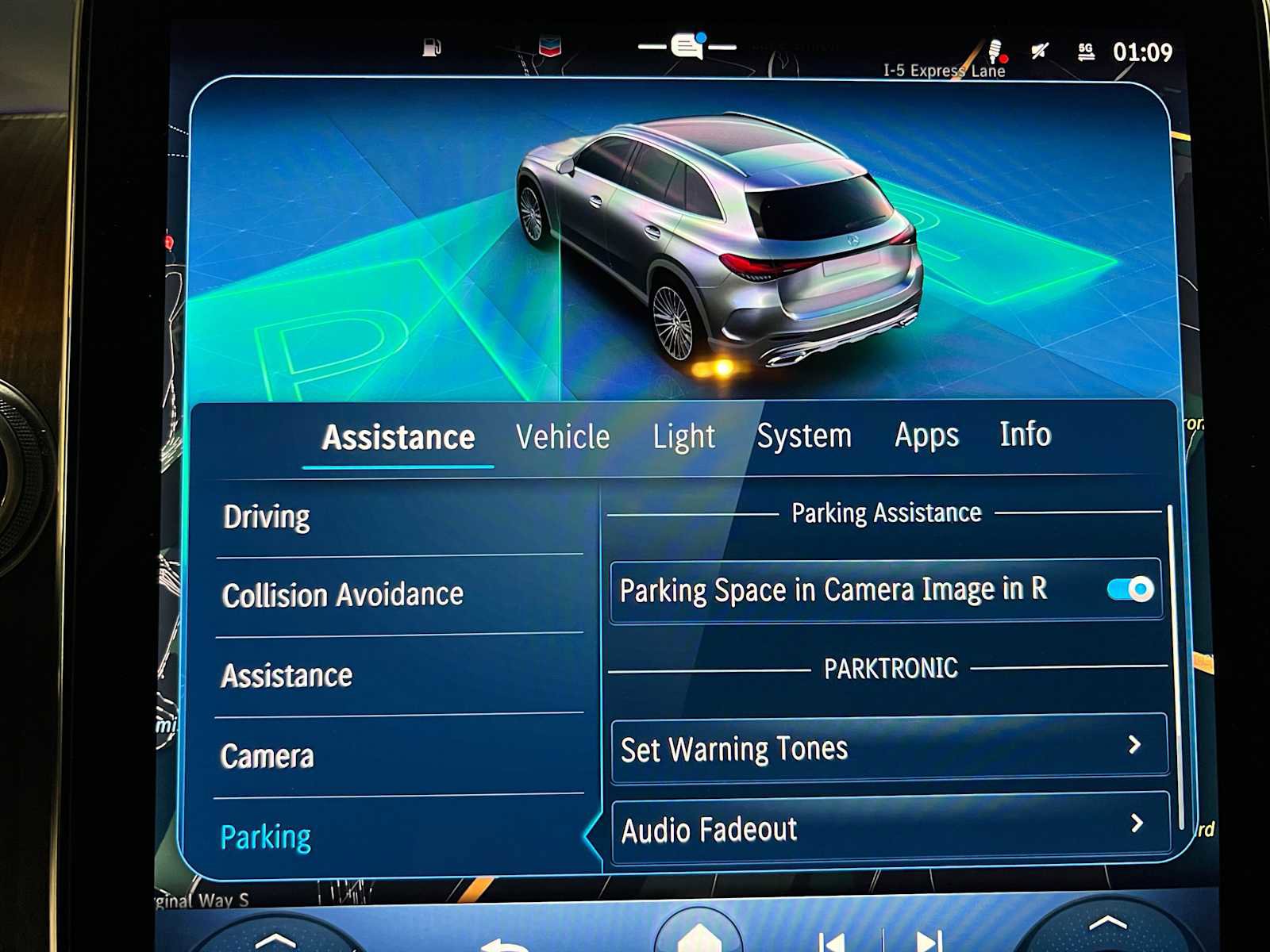 Certified 2025 Mercedes-Benz GLC 300 GLC 300 image 38