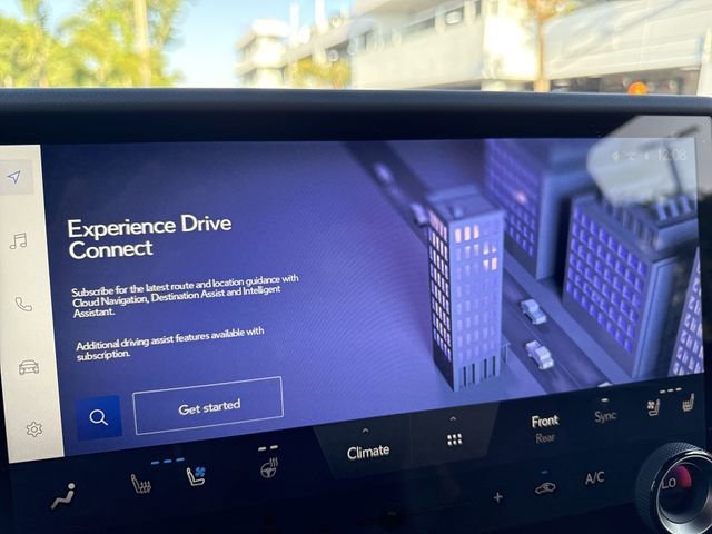 Certified 2025 Lexus GX 550 w/ Cold Area Package AWD/4WD image 18