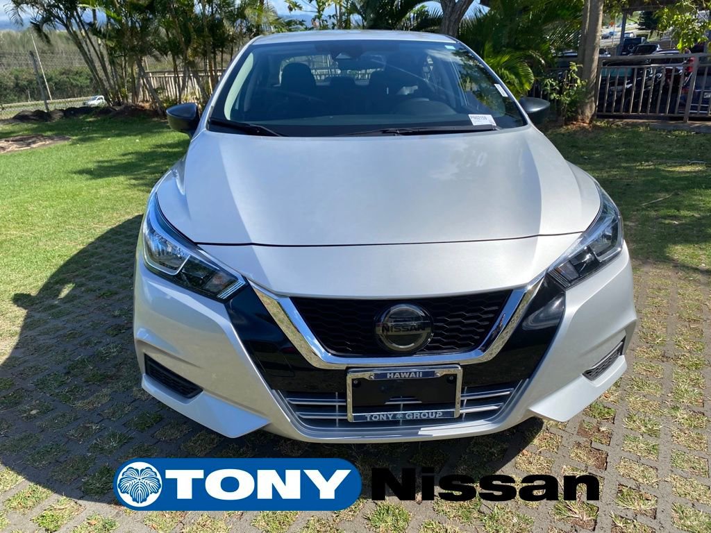 Used 2021 Nissan Versa S image 2