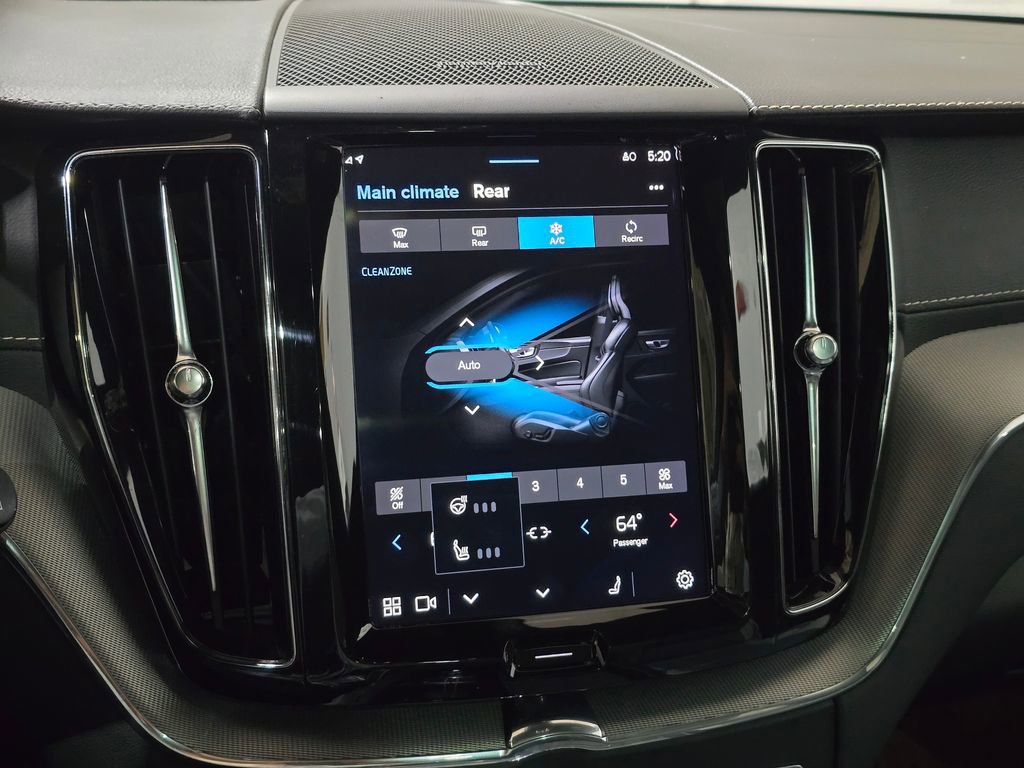 Used 2022 Volvo XC60 B5 R-Design w/ Climate Package image 14