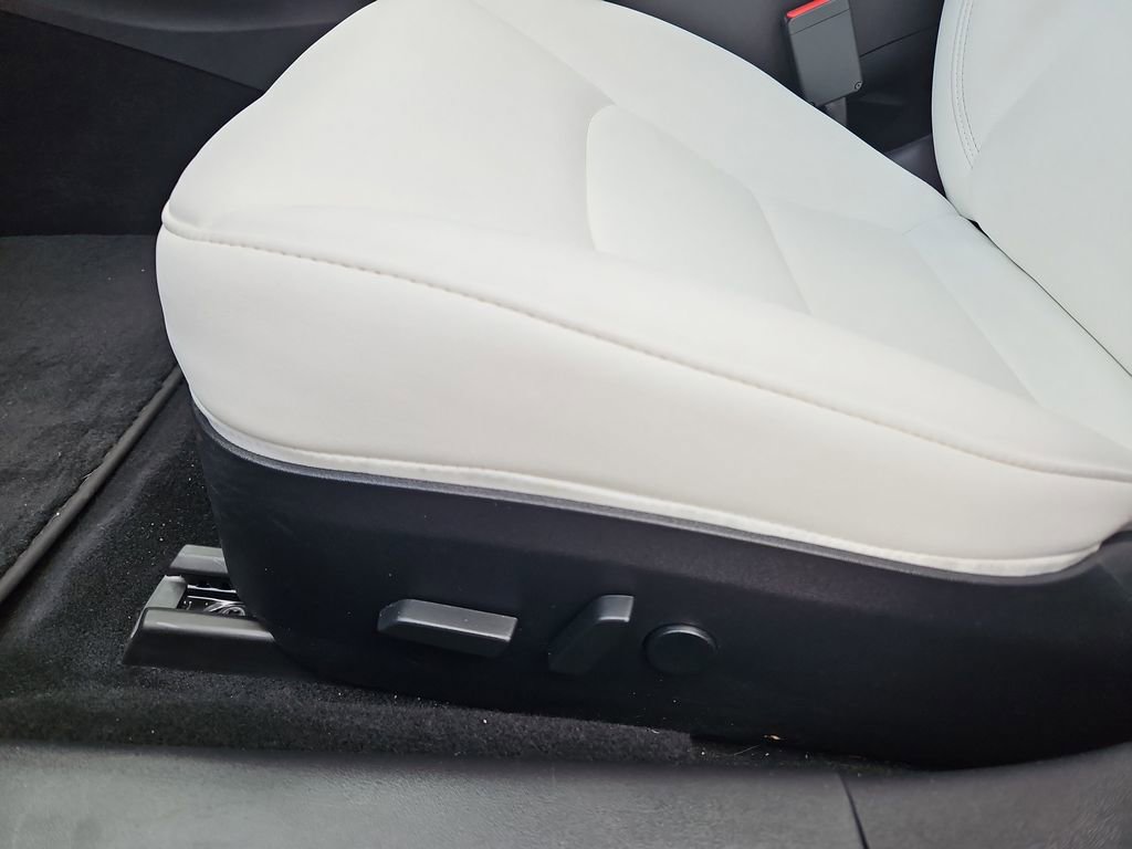 Used 2019 Tesla Model 3 Long Range image 23