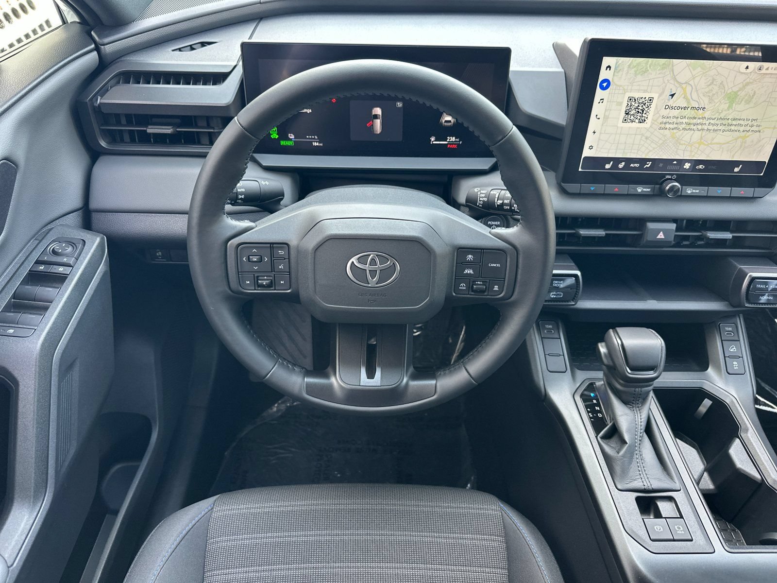 Used 2026 Toyota RAV4 SE w/ Convenience Package AWD/4WD image 16