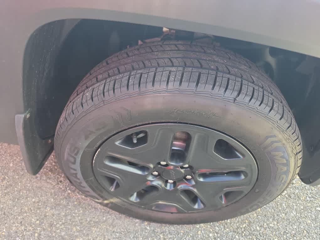 Used 2018 Jeep Renegade Sport w/ Power & Air Group AWD/4WD image 19