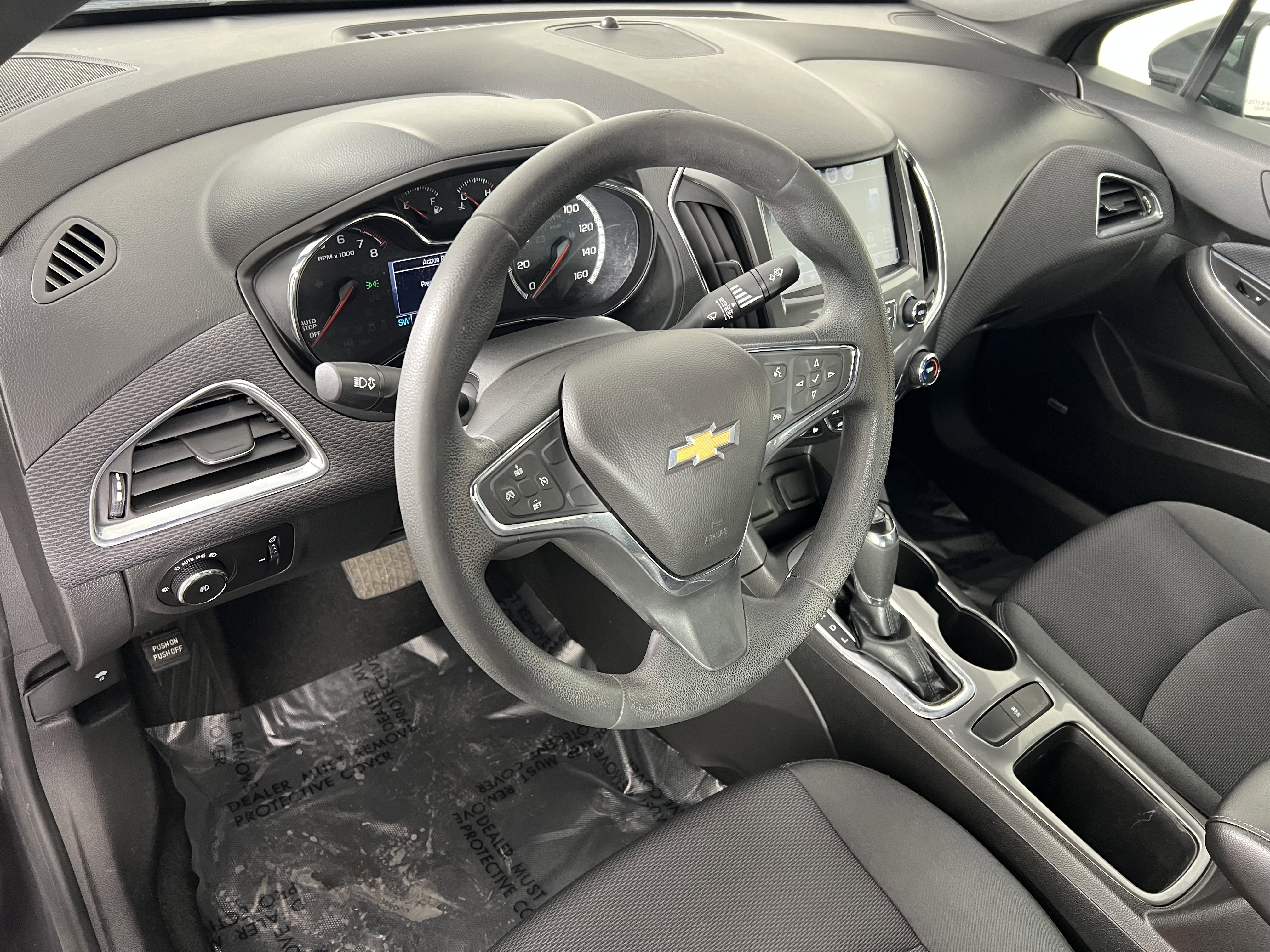 Used 2016 Chevrolet Cruze LT w/ Sun And Sound Package FWD image 17