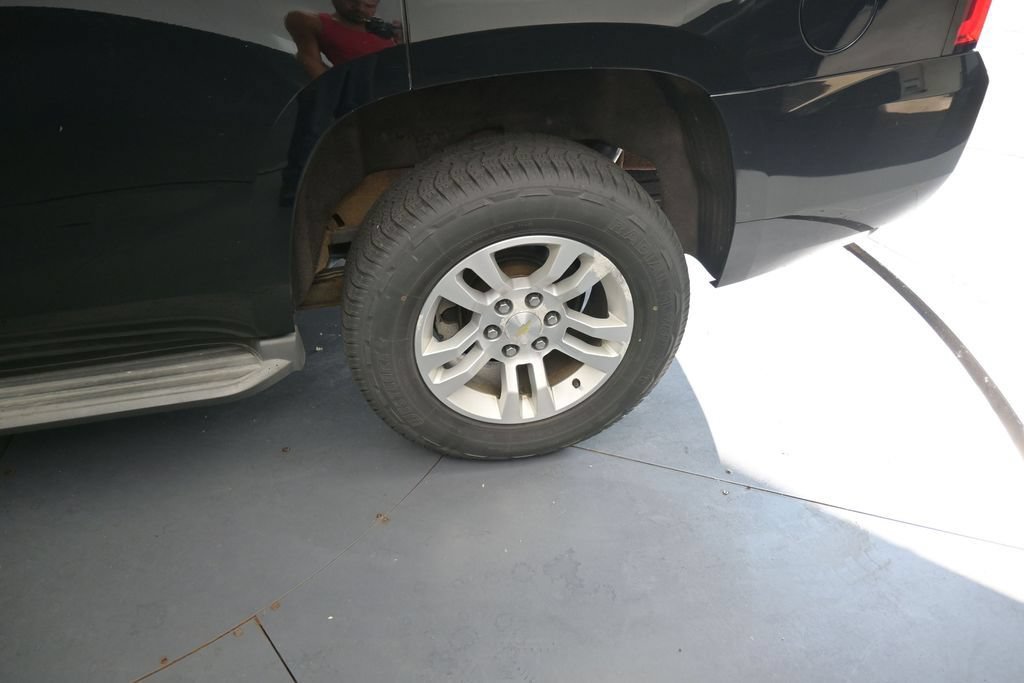 Used 2015 Chevrolet Tahoe LT AWD/4WD image 16