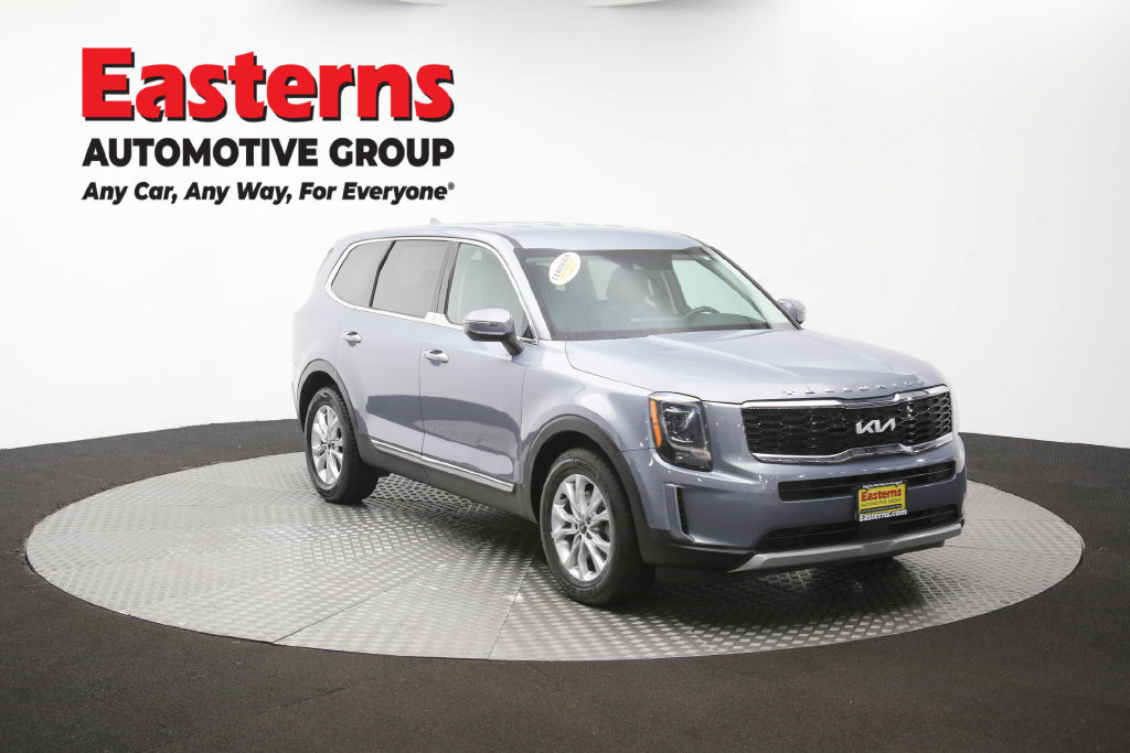 Used 2022 Kia Telluride LX FWD image 46