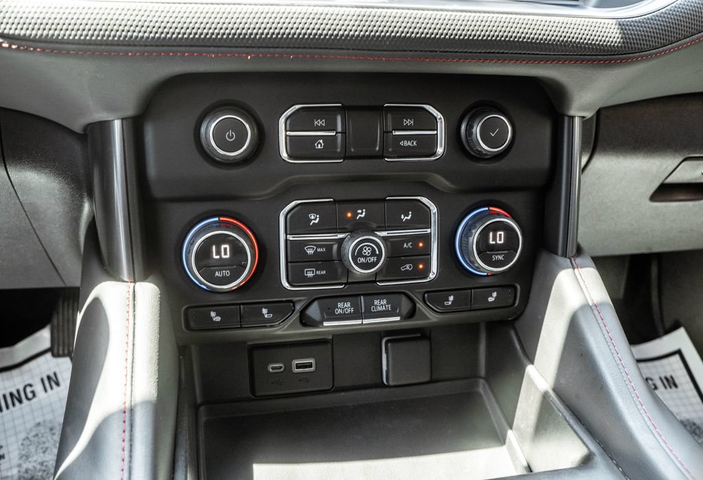 Used 2021 Chevrolet Suburban RST w/ Luxury Package AWD/4WD image 20