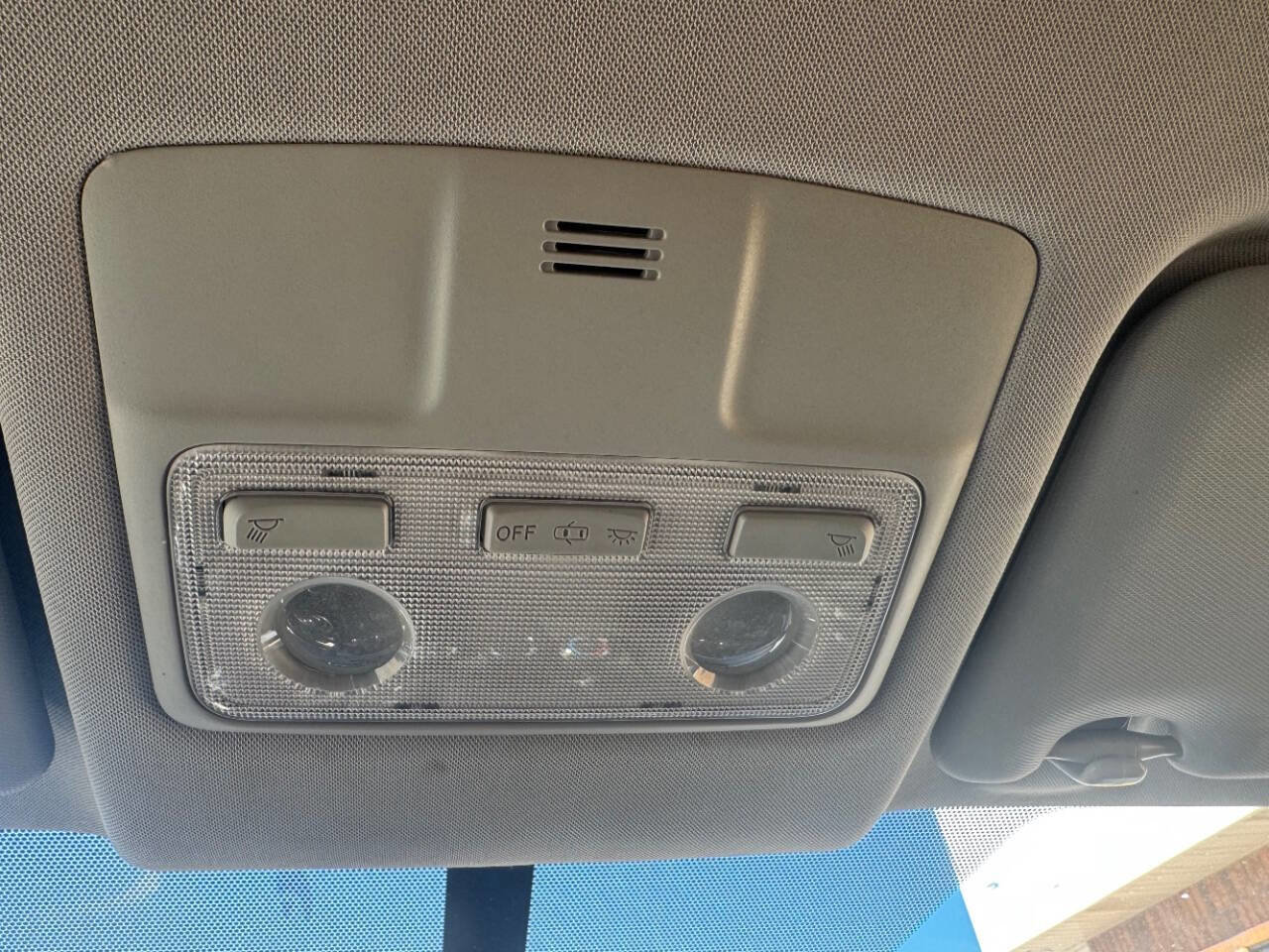 Used 2014 Toyota RAV4 LE image 9