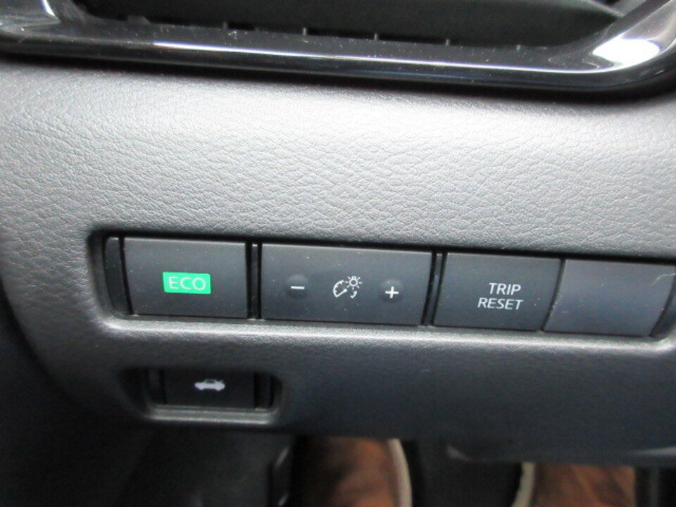 Used 2024 Nissan Sentra SV image 21