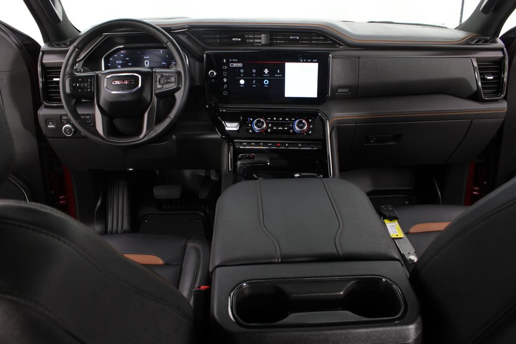 Used 2024 GMC Sierra 1500 AT4 w/ Technology Package AWD/4WD image 13