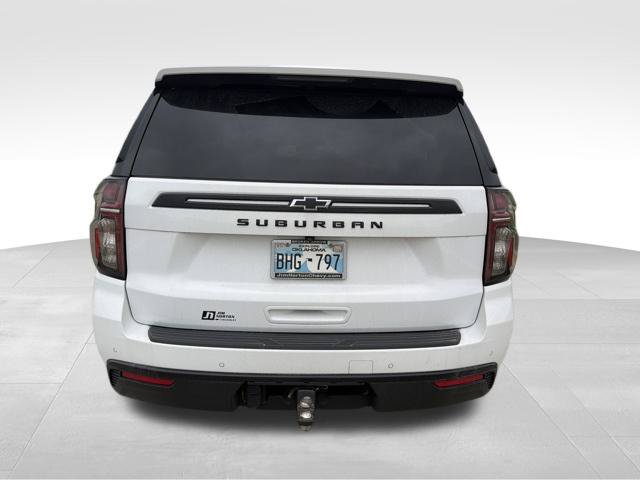 Used 2023 Chevrolet Suburban Z71 w/ Luxury Package AWD/4WD image 4