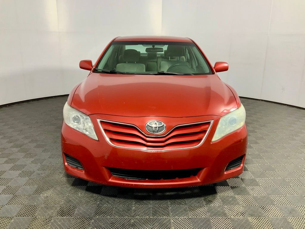 Used 2010 Toyota Camry FWD image 3