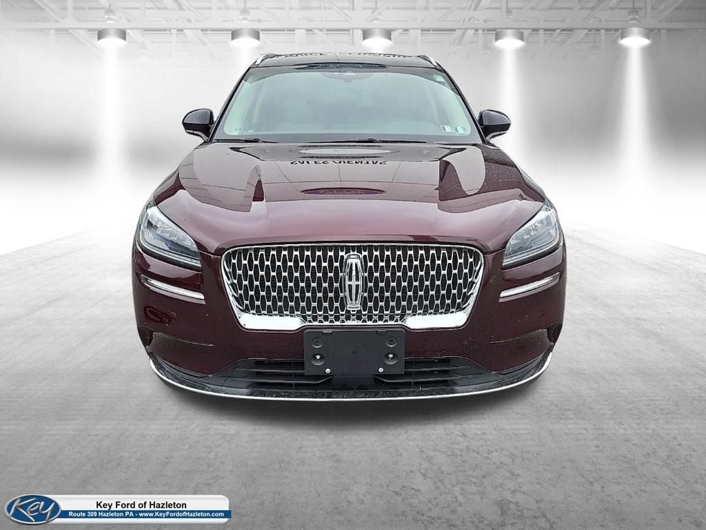 Used 2021 Lincoln Corsair AWD w/ Premium Package image 2