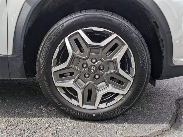 Used 2023 Hyundai Santa Fe Limited image 11