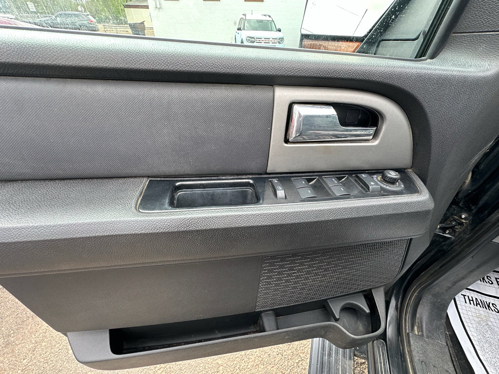 Used 2014 Ford Expedition EL Limited w/ Equipment Group 301A AWD/4WD image 36