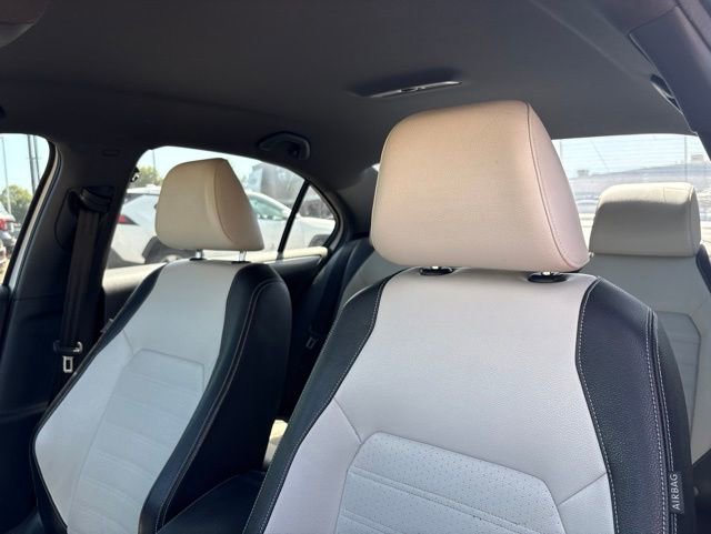 Used 2016 Volkswagen Jetta Sport w/ Lighting Package FWD image 17