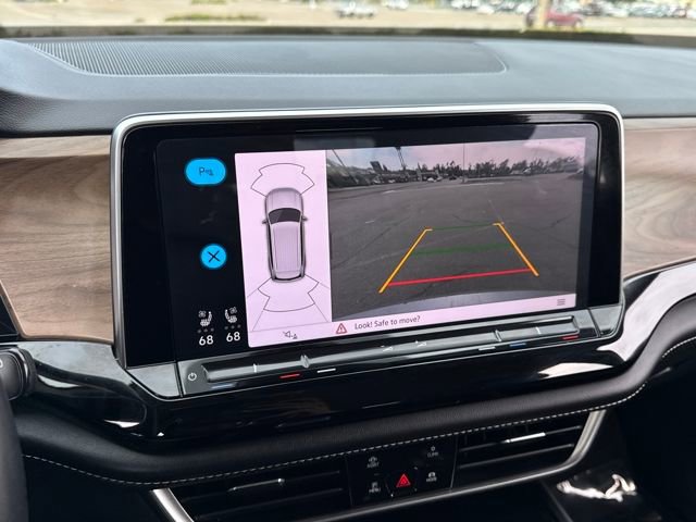 Used 2024 Volkswagen Atlas SE image 13